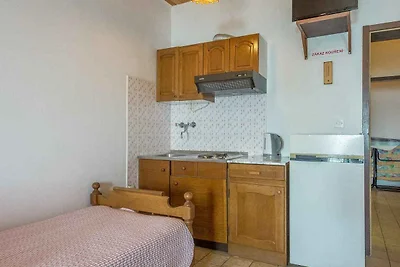 Studio mit gemeinsamer Terrasse direkt am