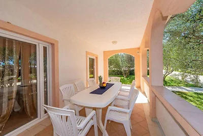 Ferienwohnung mit Klimaanlage und Terrasse di