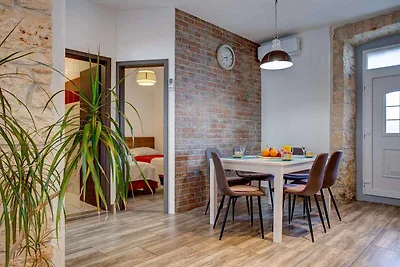 Ferienwohnung mit Klimaanlage und Terrasse