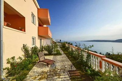 Ferienwohnung mit Terrasse