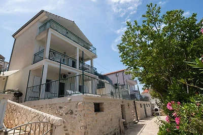 Appartamento Vacanza con famiglia Rogoznica