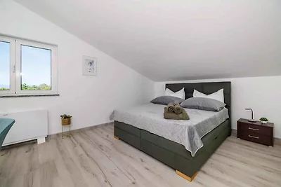 Ferienwohnung mit Balkon und Panoramablick