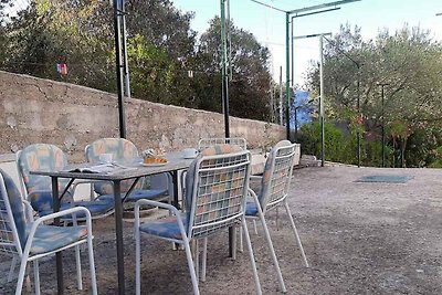 Ferienwohnung mit Terrasse und Grill, am Meer