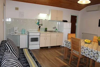 Ferienwohnung mit Terrasse und Klimaanlage
