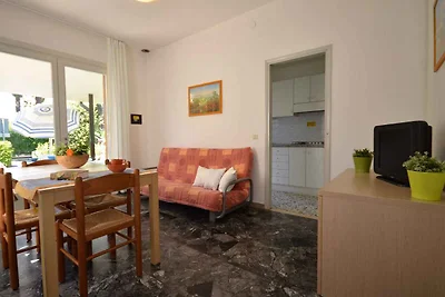 Bungalow mit Privatgarten und Klimaanlage