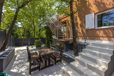 Ferienwohnung mit Balkon und Meerblick