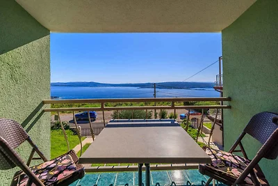 Ferienwohnung mit Aussicht und Balkon