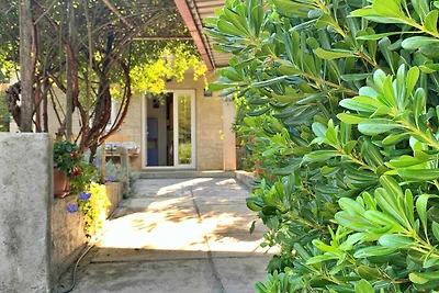 Ferienwohnung mit Terrasse und Klimaanlage