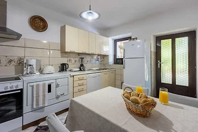 Ferienhaus mit Klimaanlage und Aussenpool