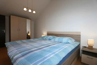 Ferienwohnung mit Klimaanlage und Balkon