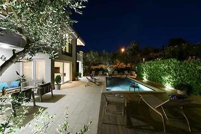 Holiday home relaxing holiday Novalja