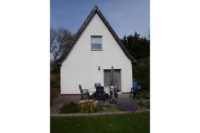 Ferienhaus mit Terrasse und Gartengrundstück
