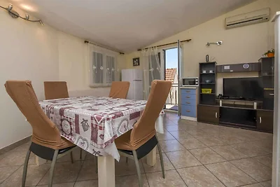 Ferienwohnung mit Klimaanlage und Meerblick