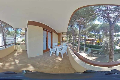 Ferienwohnung mit Klimaanlage und Balkon