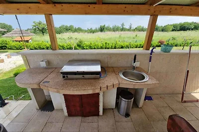 Villa mit Klimaanlage, mit Grillmöglichkeit, 