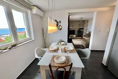 Ferienwohnung mit Balkon und Klimaanlage