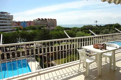 Ferienwohnung mit Pool und Garten