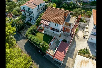 Ferienwohnung mit Klimaanlage, Terrasse und M