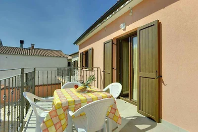 Ferienwohnung mit privatem Balkon und Garten 