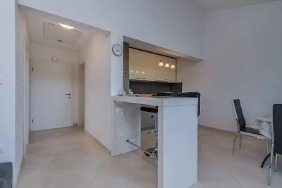 Ferienwohnung mit Klimaanlage und Grill, umge