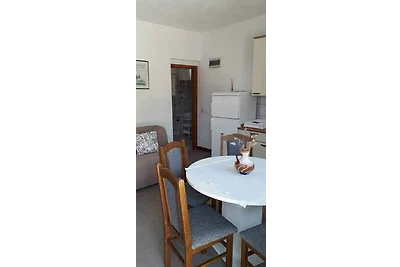 Ferienwohnung mit Terrasse und Grill, am Meer