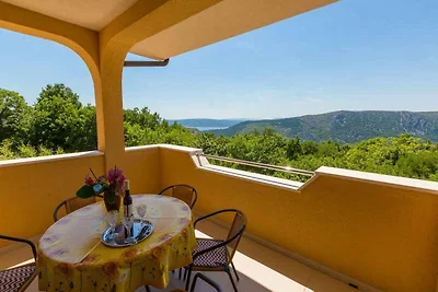 Ferienhaus mit Pool und Klimaanlage