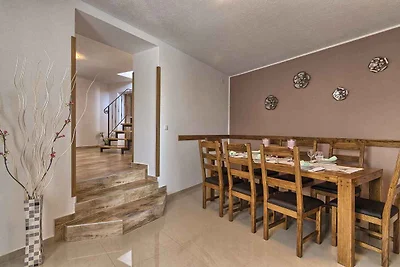 Ferienhaus mit Pool