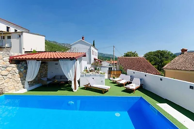 Ferienhaus mit Klimaanlage und Aussenpool