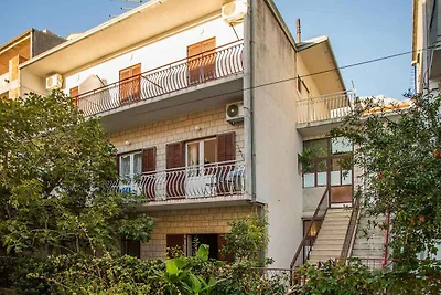 Studio mit Balkon