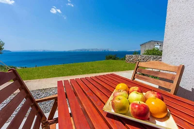 Ferienwohnung mit Terrasse und Grill