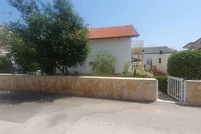 Ferienwohnung mit Klimananlage und Terrasse