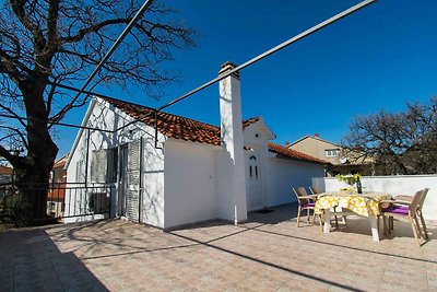 Ferienwohnung mit Balkon und Grill