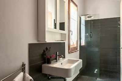 Ferienwohnung mit Terrasse, Klimaanlage und