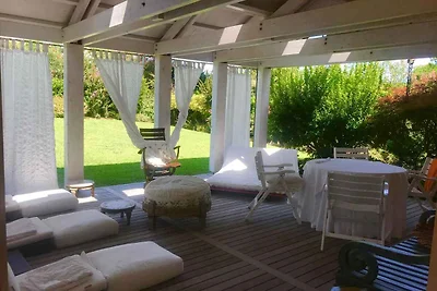 Ferienhaus mit Garten