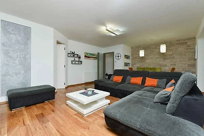 Ferienwohnung mit Klimaanlage, Waschmaschine 