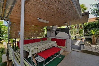 Ferienwohnung mit Balkon und Grill