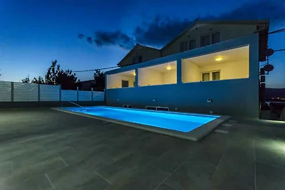 Ferienwohnung mit Schwimmbad