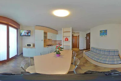 Ferienwohnung mit Klimaanlage und Balkon