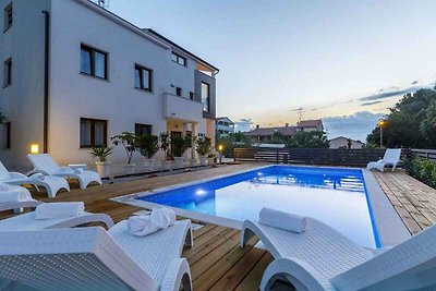 Ferienwohnung mit Pool nur 100m von Strand