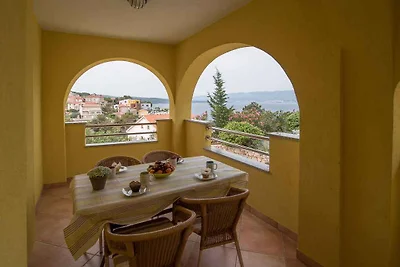 Ferienwohnung mit Terrasse und Klimaanlage