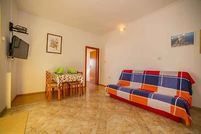 Ferienwohnung mit Pool und Meerblick