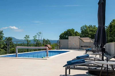 Vakantiehuis Ontspannende vakantie Ruzici