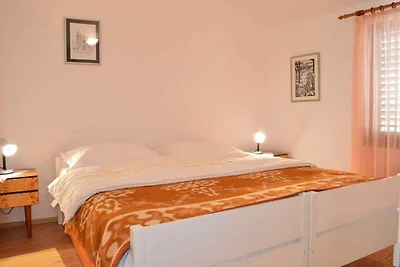 Apartment mit zwei Schlafzimmern und Balkon i