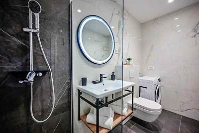 Ferienwohnung mit Meerblick und Pool zur geme