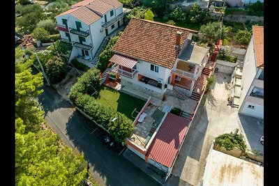 Ferienwohnung mit Klimaanlage, Balkon und Mee