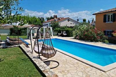 Villa mit Pool