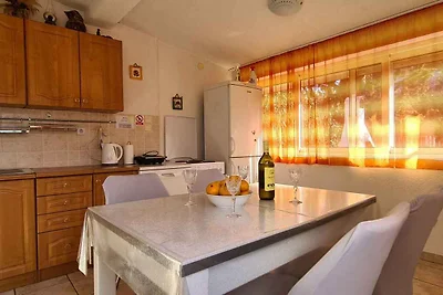 Ferienwohnung mit Klimaanlage und Terrasse