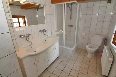 Ferienhaus mit Sauna und Aussenpool
