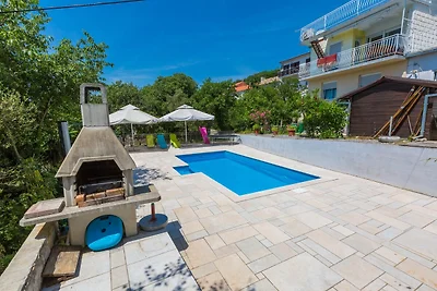 Studio mit Pool und Meerblick