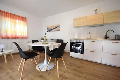 Ferienwohnung mit Balkon und Klimaanlage